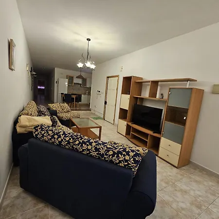 Three Bedroom In Qawra Apartment