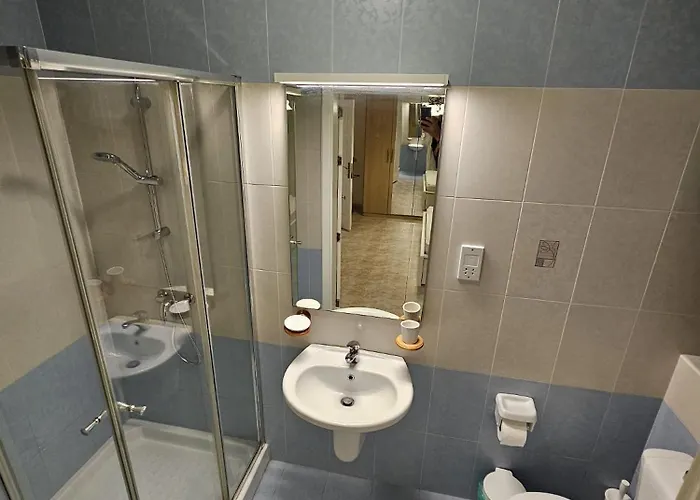 Three Bedroom In Qawra Apartment