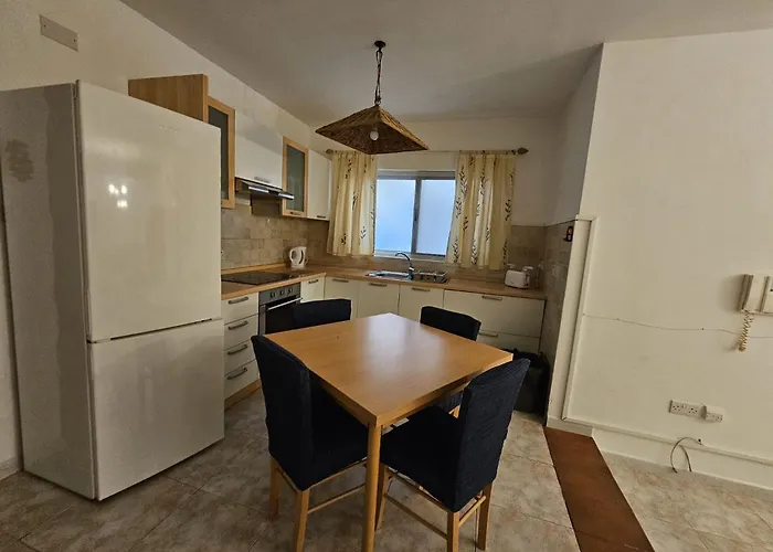 Three Bedroom In Qawra * Сент-Полс-Бей